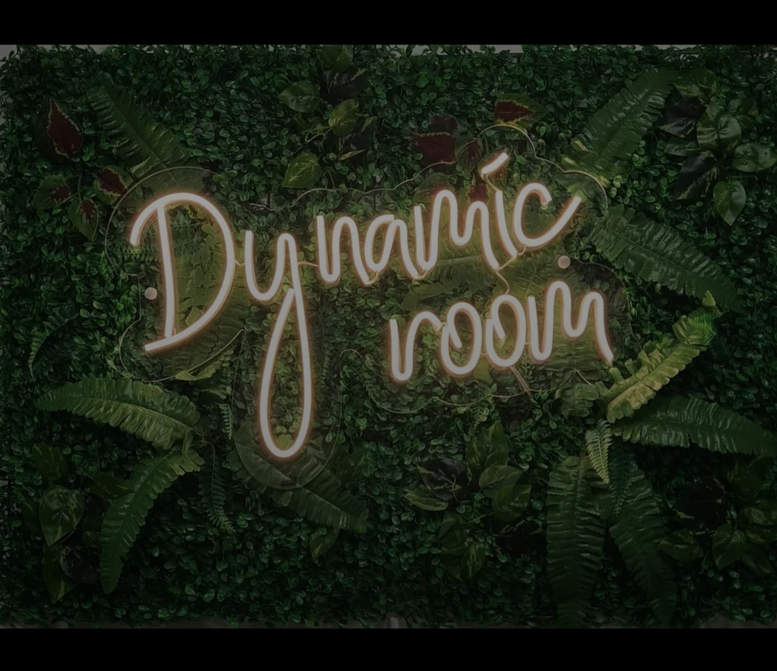 Mural Dynamic Room